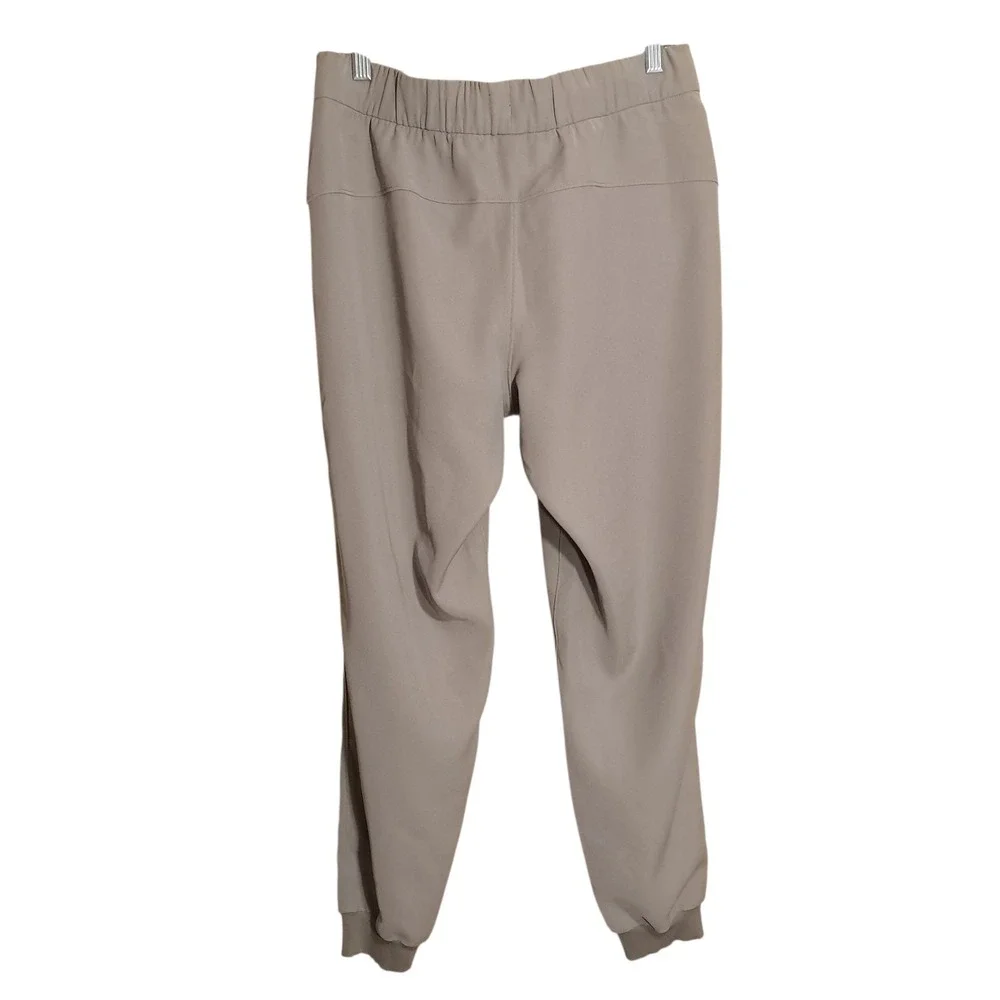 Lululemon Women's High Rise Jogger Size 8 Olive Green Drawstring Waist Lining‎